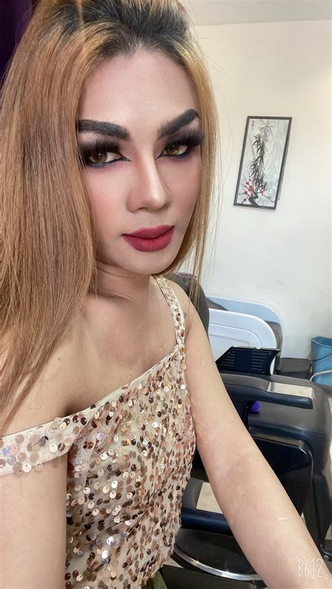 Date Shemale, Trans & ️ Ladyboy Escorts in Tokyo